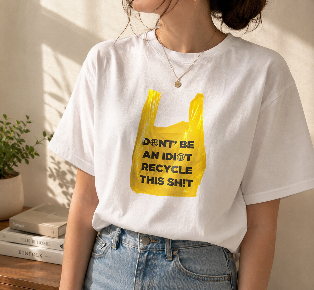 Artistic Eco-friendly Bag Creative Illustration Print Short-sleeved T-shirt